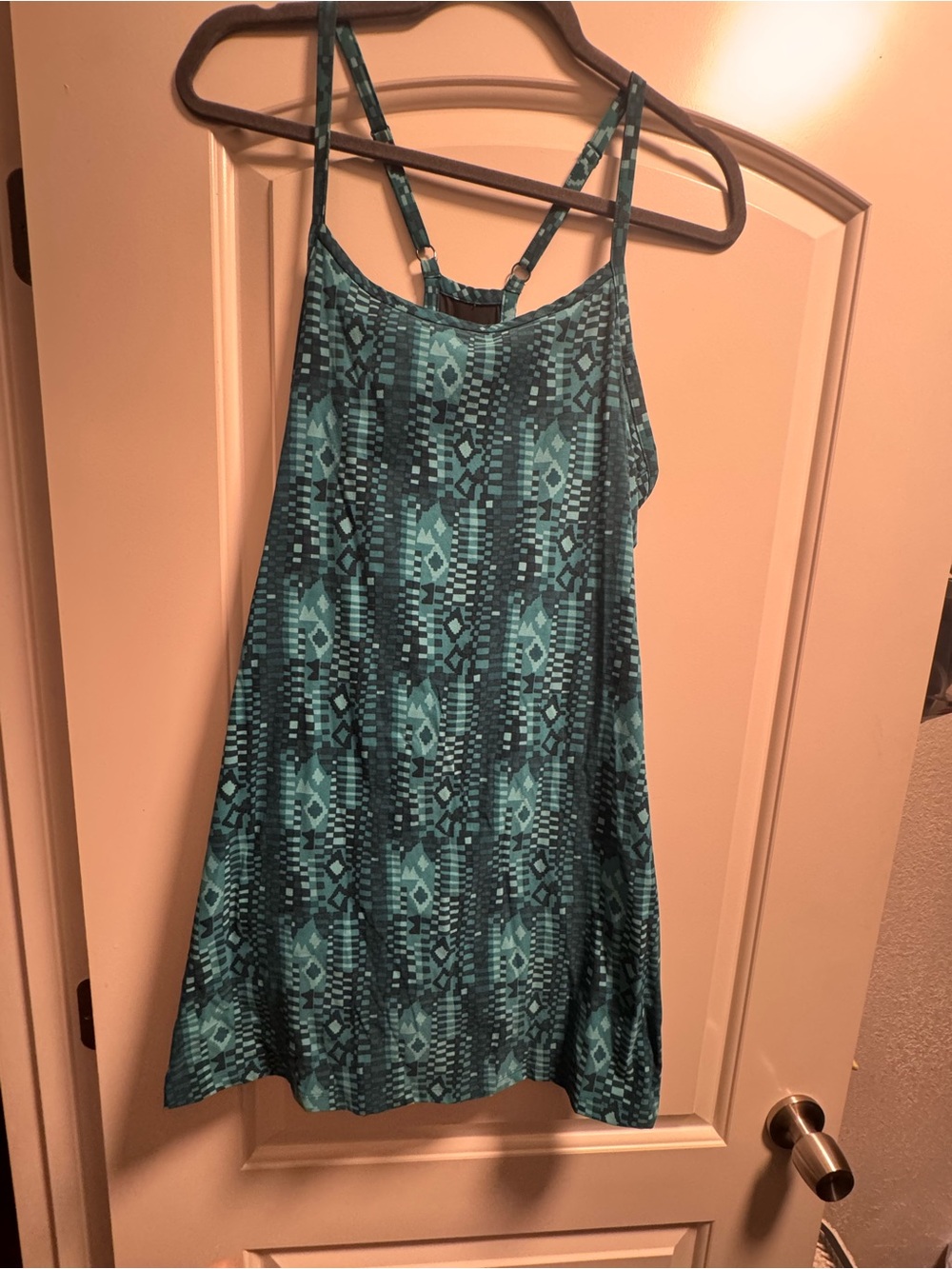 Mountain Hardwear Teal Geometric Strappy Camisole